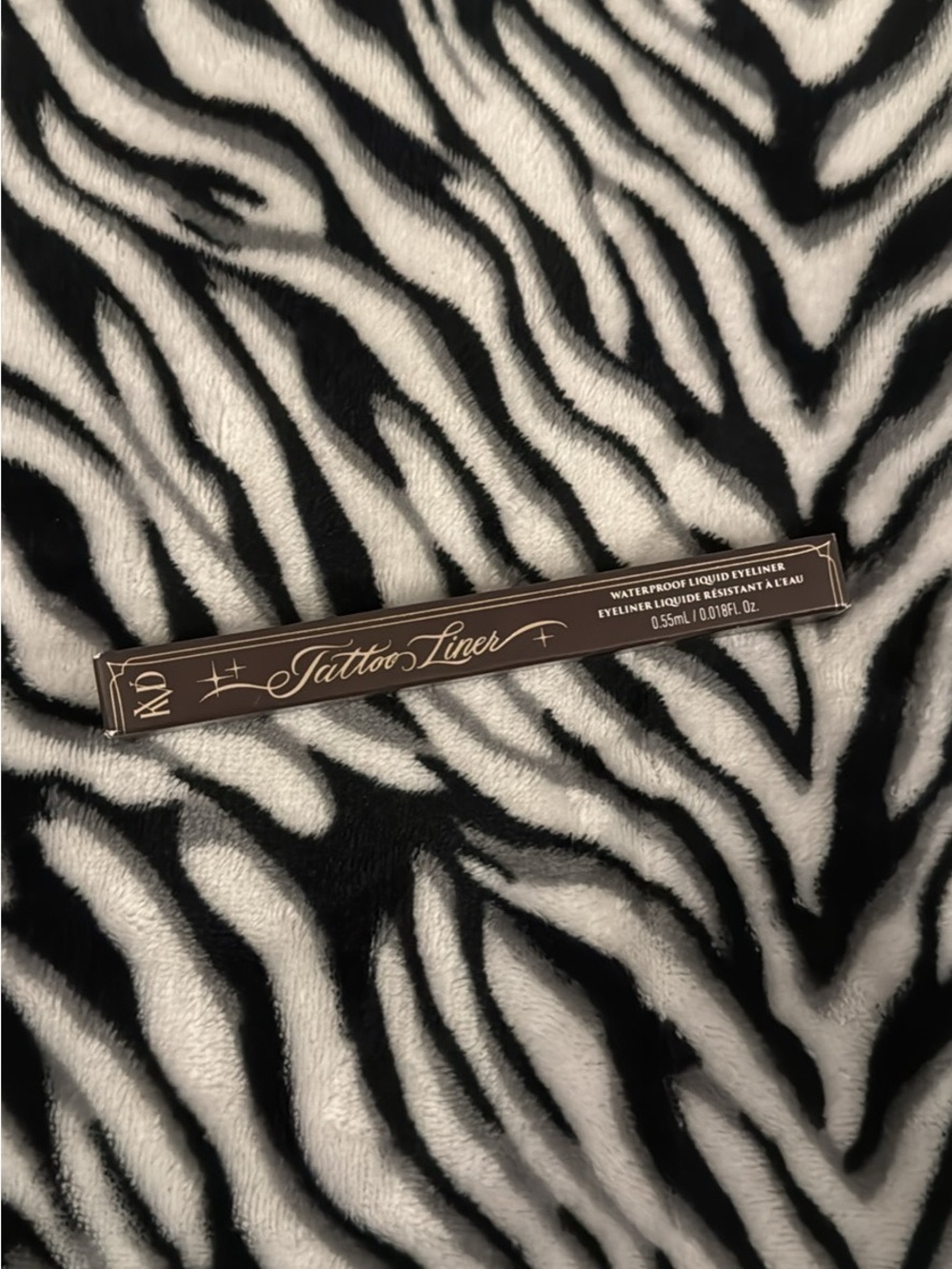 KVD Tattoo Liner Waterproof Liquid Eyeliner - Brown - Picture 2 of 4